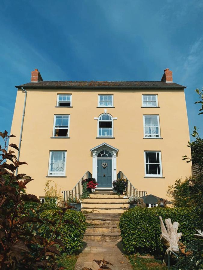 Bed and Breakfast Dylan Thomas Sea View Laugharne Exterior foto